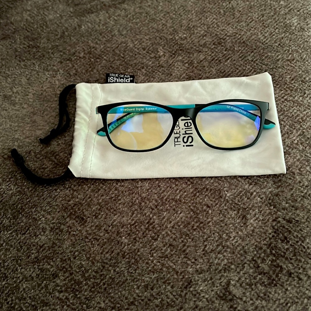 True Gear iShield Blue-Blocking Computer Glasses
